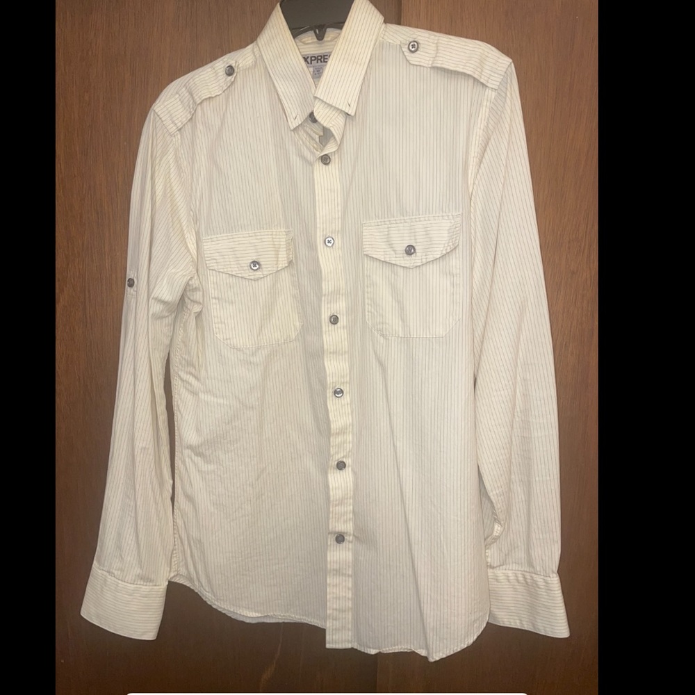 Men's Express button down shirt. Light yellow with white pin stripes. medium.